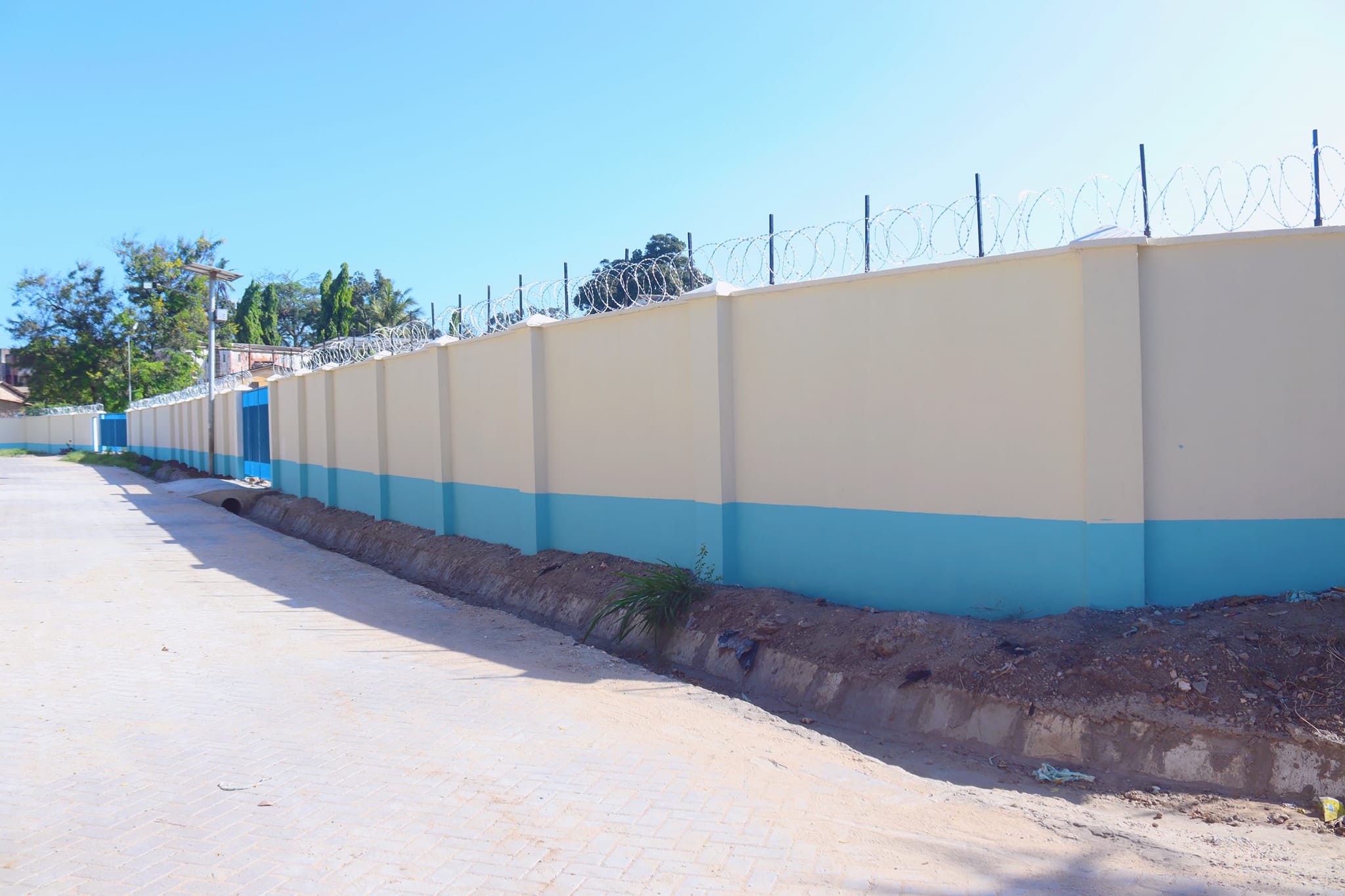 Perimeter wall for Changamwe Swimming pool